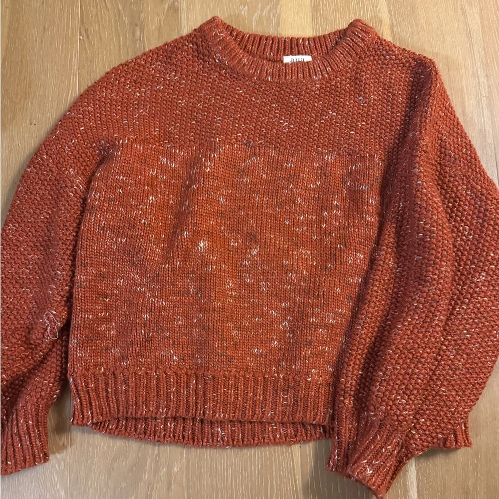 Red sweater ANA